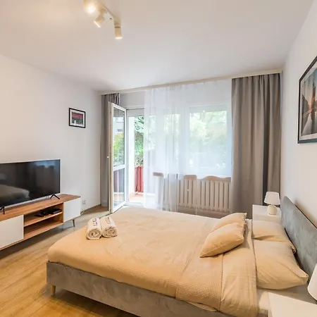 Czyzyny - Terrace By Rentujemy Daire *