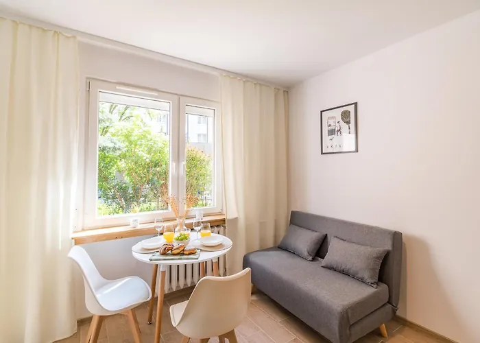 Czyzyny - Terrace By Rentujemy Daire